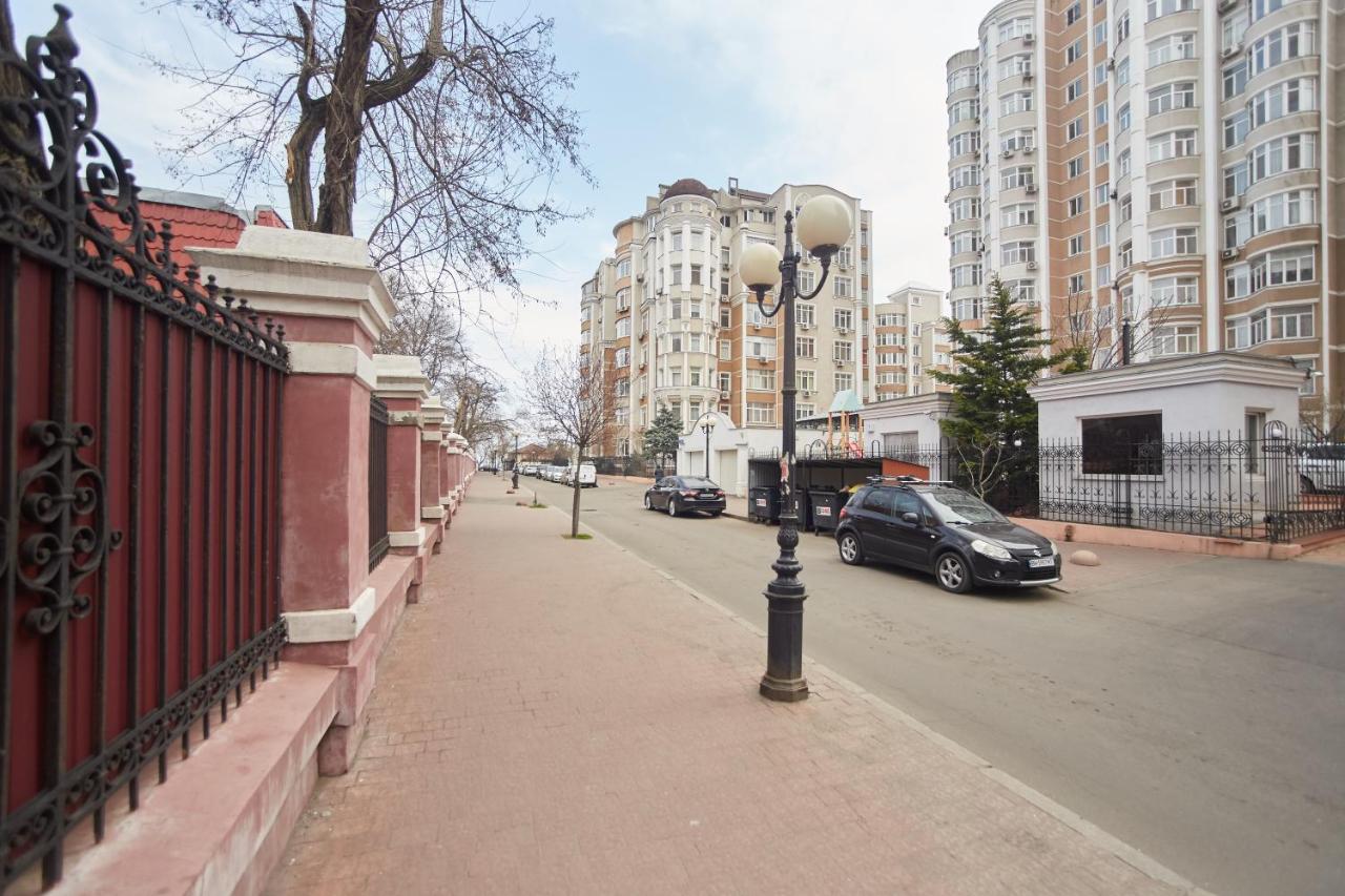 Stixiya Aparthotel Odesa Exterior photo